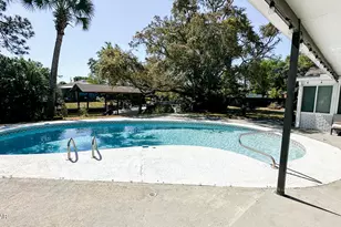 126 Queens Cir, Panama City, FL 32405 - Photo 33