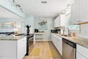 3942 Ocean View Dr, Panama City, FL 32408 - Photo 11