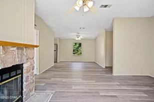 7868 Suellen St, Sneads, FL 32460 - Photo 5