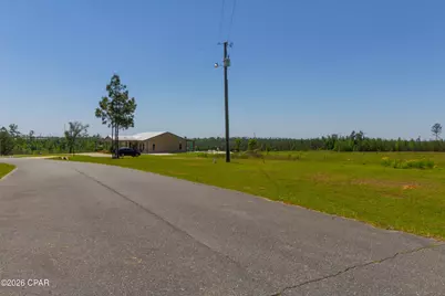 639 Plymouth Loop, Marianna, FL 32448 - Photo 13
