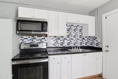 1324 Lincoln Drive, Panama City, FL 32401 - Photo 11