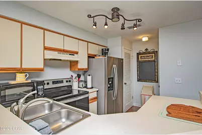 8730 Thomas Drive #1207B, Panama City Beach, FL 32408 - Photo 13