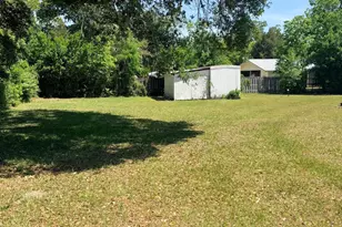 5373 8th St, Malone, FL 32445 - Photo 17