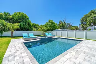 623 Lyndell Ln, Panama City Beach, FL 32407 - Photo 9