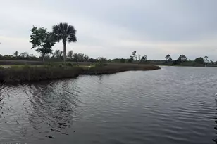 1227 Capri Dr, Panama City, FL 32405 - Photo 5