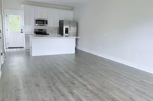 827 Grace Ave, Panama City, FL 32401 - Photo 5