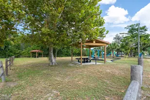 10408 Hwy 2301, Youngstown, FL 32466 - Photo 51