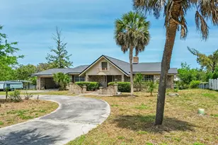 1803 E 9th St, Lynn Haven, FL 32444 - Photo 3