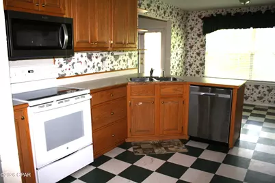 2549 Woods View Drive, Marianna, FL 32446 - Photo 13