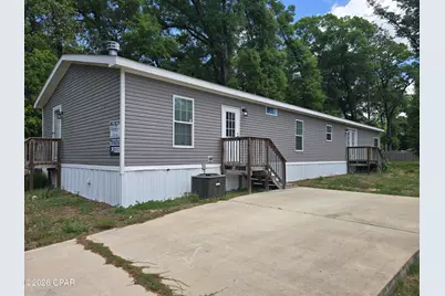 916 N Lloyd Street, Crestview, FL 32536 - Photo 1