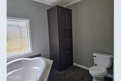916 N Lloyd Street, Crestview, FL 32536 - Photo 17