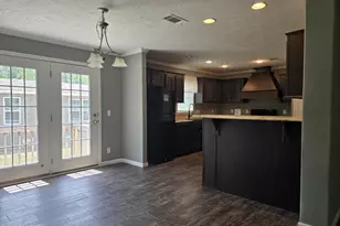 916 N Lloyd St, Crestview, FL 32536 - Photo 7