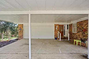 2674 Robin Hood Ln, Bonifay, FL 32425 - Photo 7