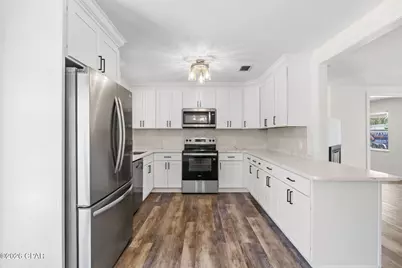 2020 Greenbriar Boulevard, Lynn Haven, FL 32444 - Photo 15