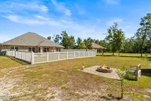 104 Lake Merial Trail, Southport, FL 32409 - Photo 9