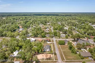 656 4th St, Chipley, FL 32428 - Photo 43