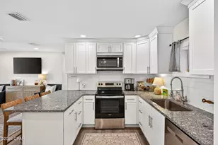 21509 Caribbean Ln, Panama City Beach, FL 32413 - Photo 17