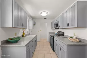1812 Airport Cir, Panama City, FL 32405 - Photo 11