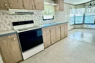 611 Alaqua Dr, Freeport, FL 32439 - Photo 11