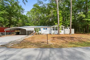 611 Alaqua Dr, Freeport, FL 32439 - Photo 1