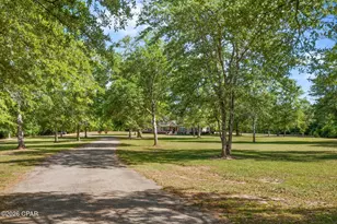 1649 Shady Oaks Ln, Chipley, FL 32428 - Photo 3