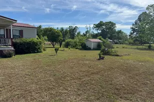 2246 Morris Rd, Cottondale, FL 32431 - Photo 3