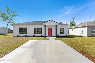 225 W 13th St, Panama City, FL 32401 - Photo 23