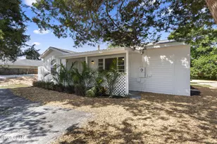 609 Sea Breeze Dr, Panama City Beach, FL 32413 - Photo 29