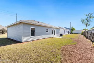 229 W 13th St, Panama City, FL 32401 - Photo 29