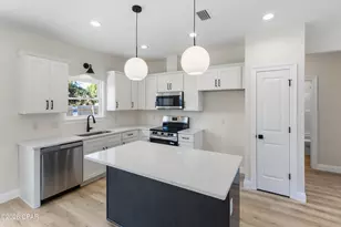 229 W 13th St, Panama City, FL 32401 - Photo 3