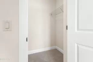 229 W 13th St, Panama City, FL 32401 - Photo 17
