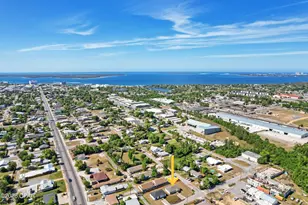 229 W 13th St, Panama City, FL 32401 - Photo 21