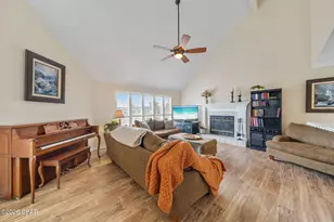 4032 Mary Louise Dr, Panama City, FL 32405 - Photo 7