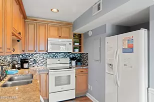 5717 Thomas Dr, Panama City Beach, FL 32408 - Photo 19