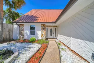 8120 S Lagoon Dr, Panama City, FL 32408 - Photo 67