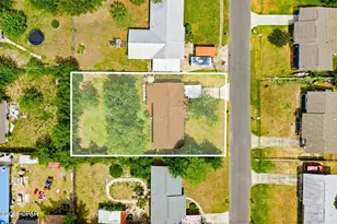 406 W 18th Plaza, Lynn Haven, FL 32444 - Photo 29