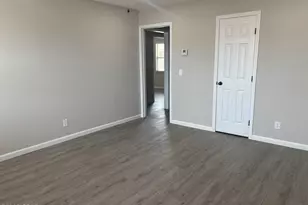4105 W 22nd St, Panama City, FL 32405 - Photo 5