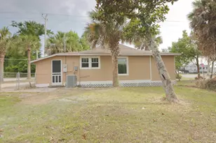 200 E 5th St, Lynn Haven, FL 32444 - Photo 49