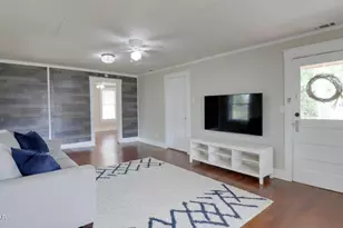 200 E 5th St, Lynn Haven, FL 32444 - Photo 11