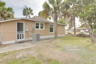 200 E 5th St, Lynn Haven, FL 32444 - Photo 47