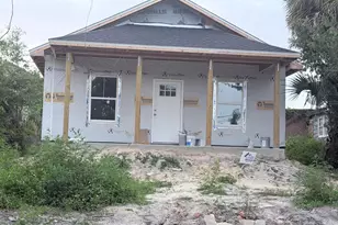 803 E 8th St, Panama City, FL 32401 - Photo 3