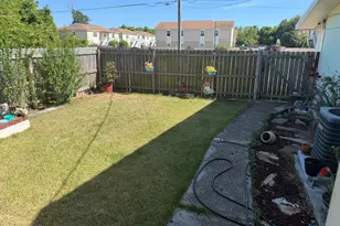 3911 E 11th St, Panama City, FL 32404 - Photo 21