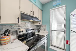 17614 Front Beach Rd, Panama City Beach, FL 32413 - Photo 11