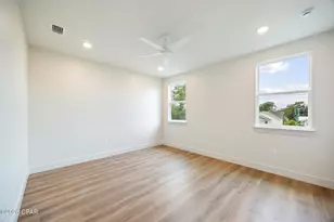 927 Grace Ave, Panama City, FL 32401 - Photo 11