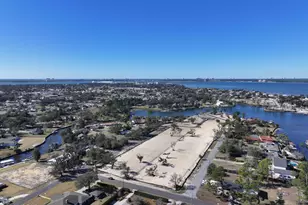 2913 W 27th Ct, Panama City, FL 32405 - Photo 5