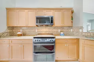 110 Bainbridge St, Panama City Beach, FL 32413 - Photo 17