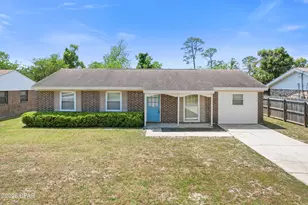 1811 Calhoun Ave, Panama City, FL 32405 - Photo 1