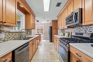 116 Derby Woods Dr, Lynn Haven, FL 32444 - Photo 9