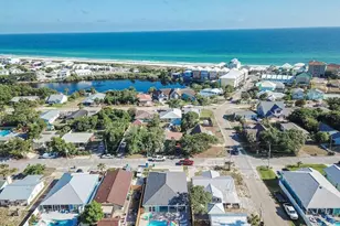 21418 Caribbean Ln, Panama City Beach, FL 32413 - Photo 5