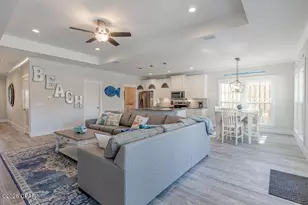 21418 Caribbean Ln, Panama City Beach, FL 32413 - Photo 11